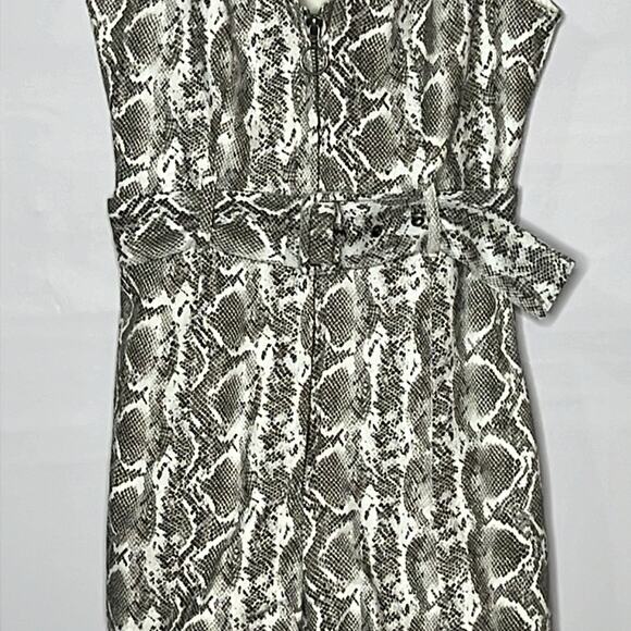 Urban Outfitters Snakeskin Faux Leather Romper Size Small - Picture 4 of 8
